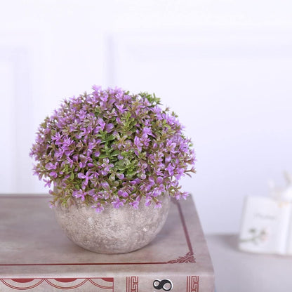 🌼 Artificial Lavender Plant in Decorative Gray Pot