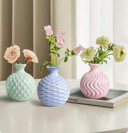 🌸 Pink Ceramic Ikebana Bud Vase